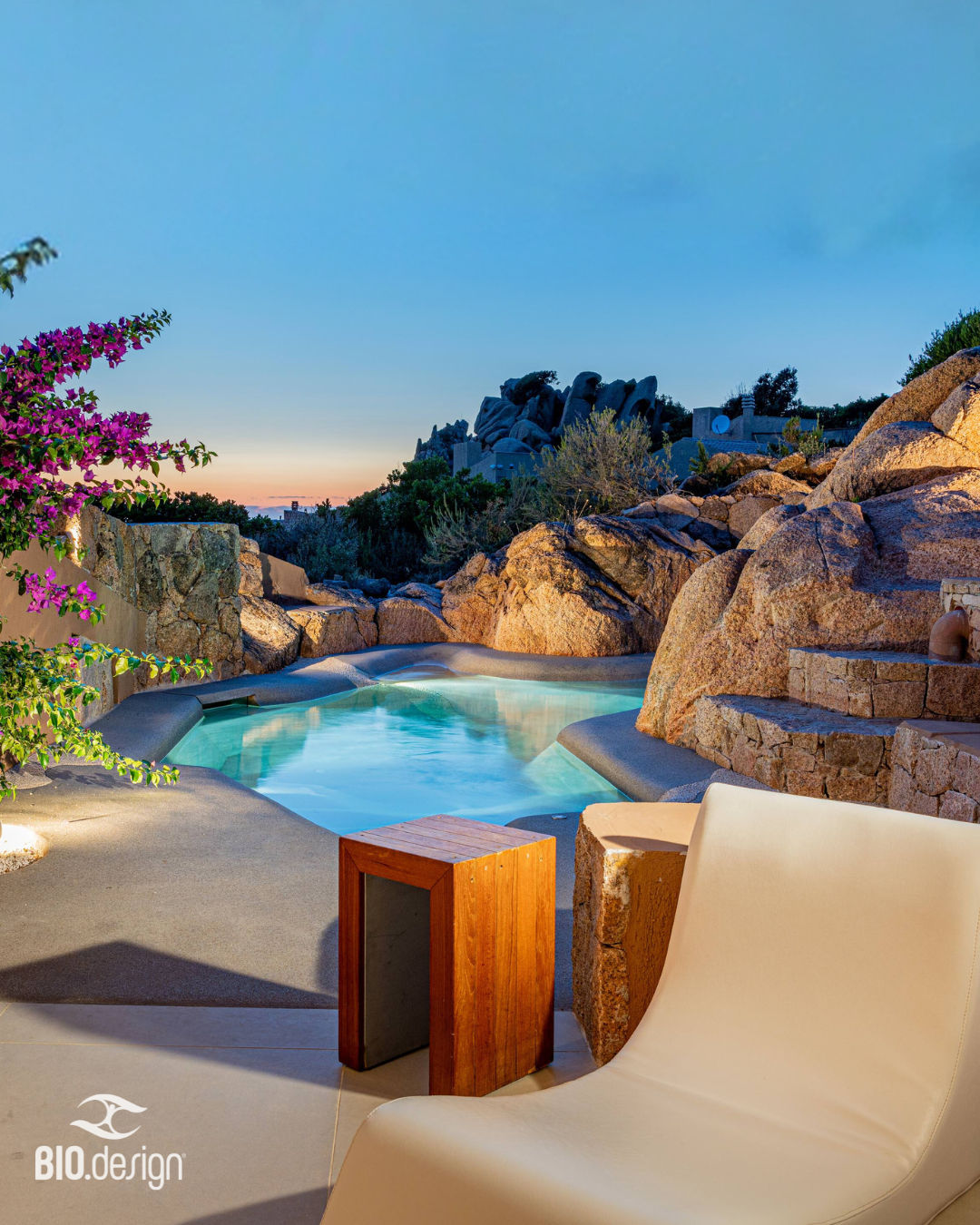 Piscina natural en Ibiza si obra